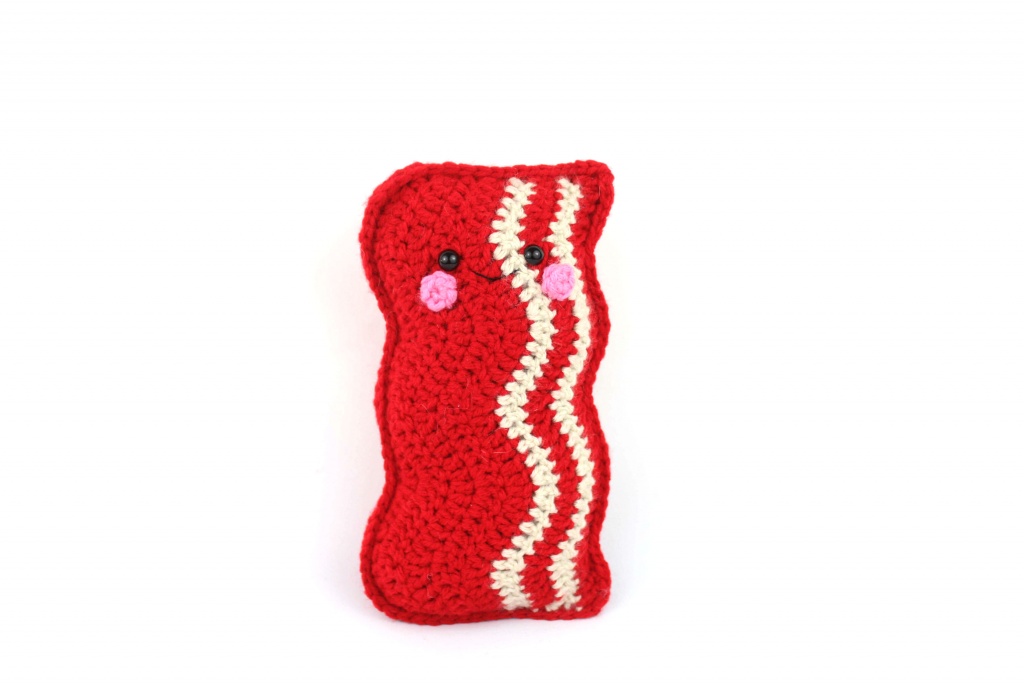 Free amigurumi pattern crochet bacon food