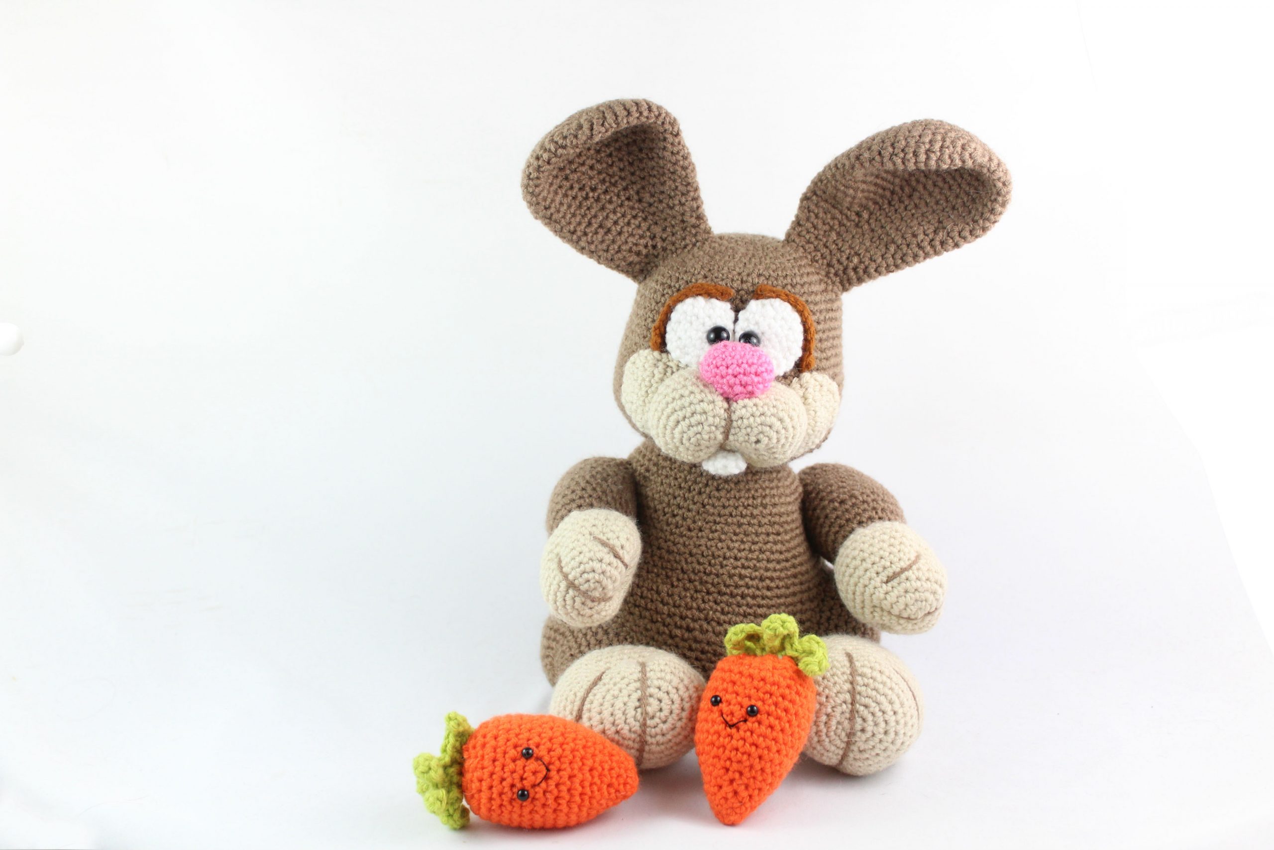 Leisure Arts Make A Little Friend Pudgie Bunny Crochet Kit