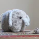 free elephant amigurumi crochet pattern