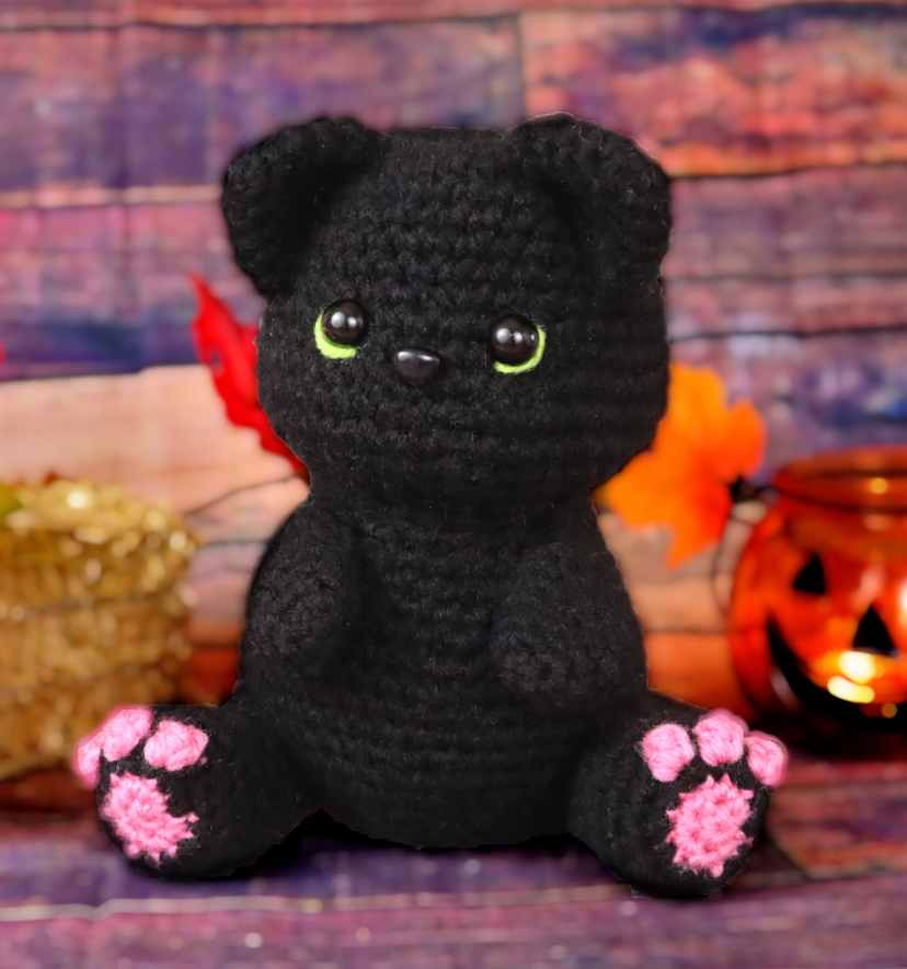 free black cat amigurumi crochet pattern