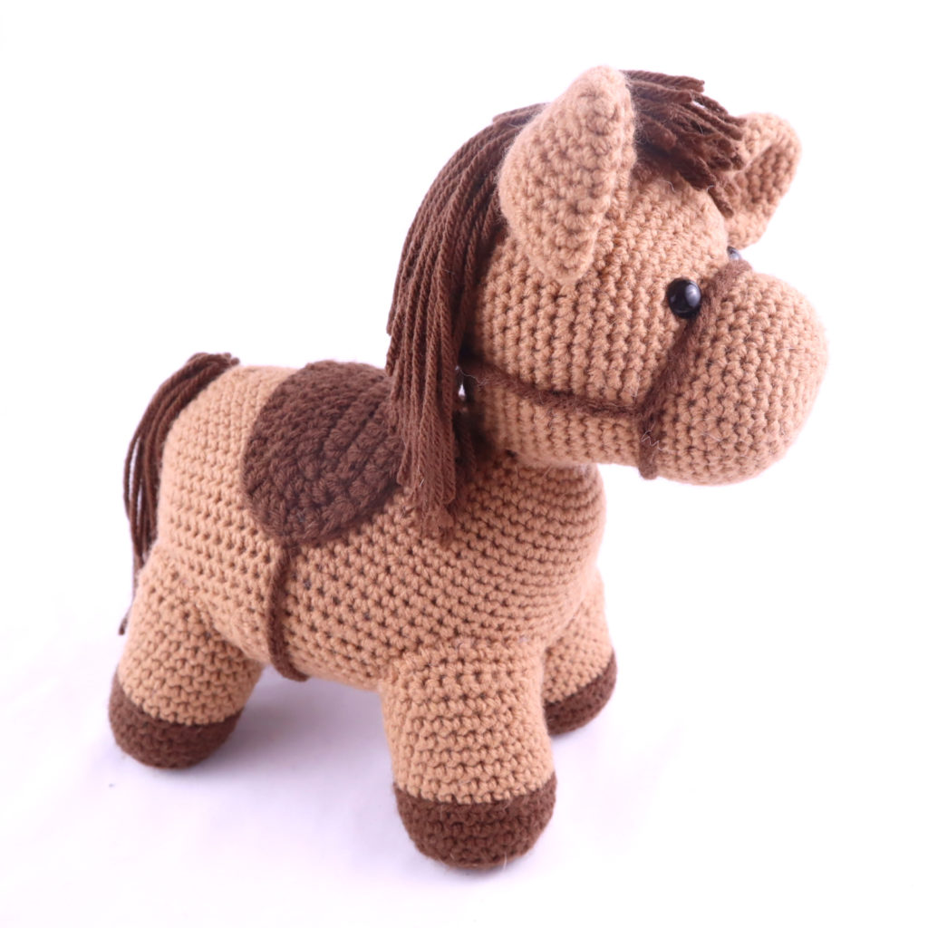 crochet-horse-crochet-realistc-horse-horse-amigurumi-amigurumi-horse