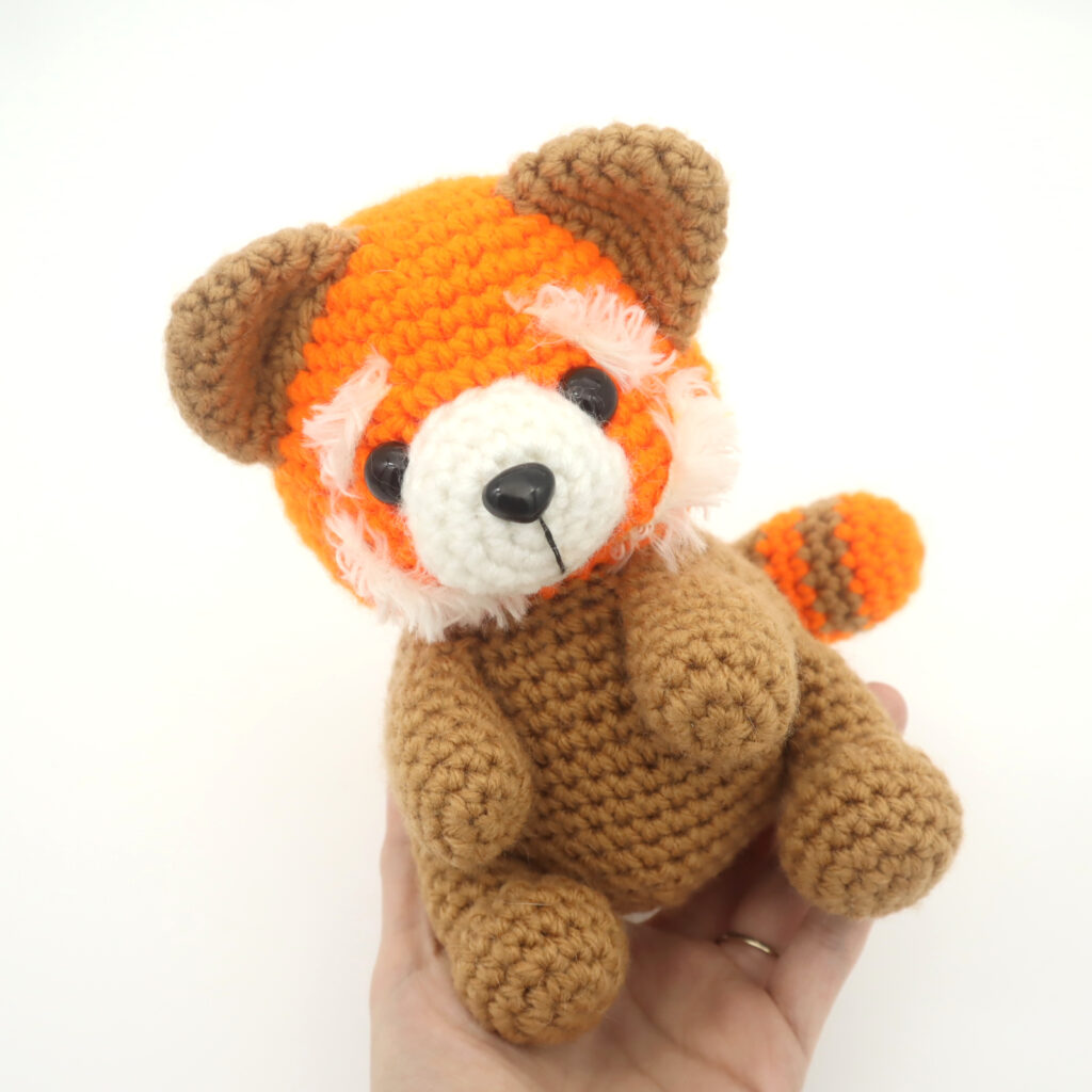 Panda Amigurumi Free Crochet Pattern - StringyDingDing