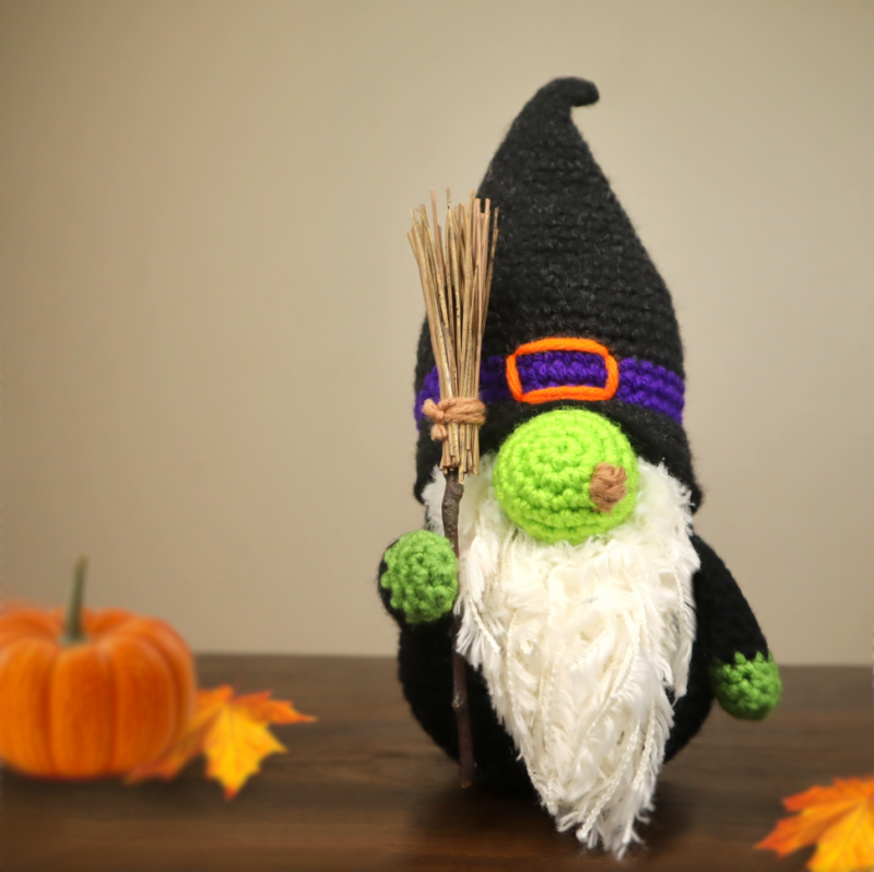 Free Halloween Gnome Witch Crochet Pattern Amigurumu