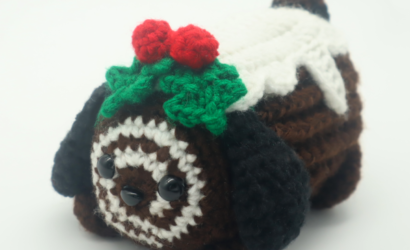 Free yule log dog christmas amigurumi crochet pattern