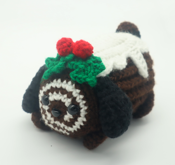 Free yule log dog christmas amigurumi crochet pattern