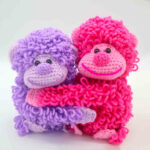 Hugging Gorillas Amigurumi – Free Crochet Pattern