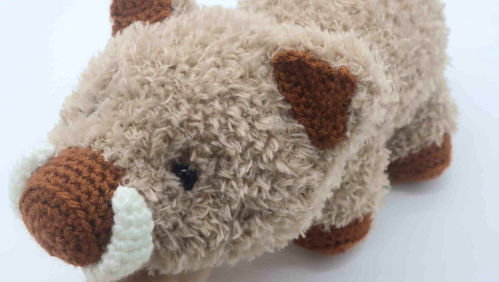 Free boar amigurumi crochet pattern