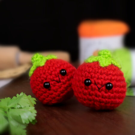 Free tomato amigurumi crochet pattern