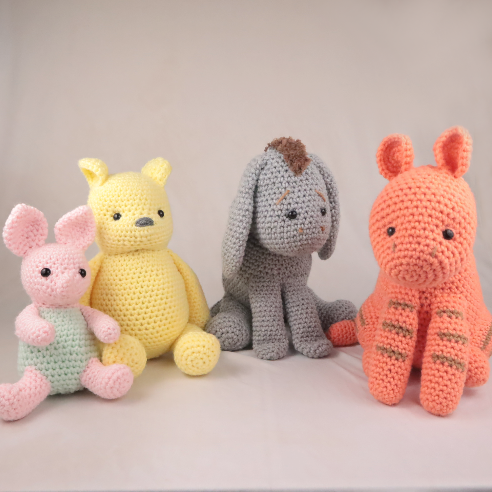 Free classic winnie the pooh set amigurumi crochet pattern